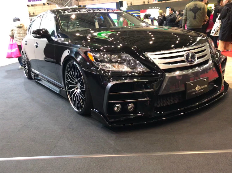 クラウンエステートのオートサロン・東京オートサロン2018・幕張メッセに関するカスタム事例の投稿画像5枚目