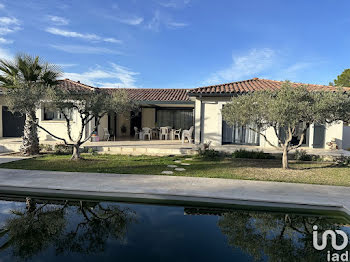 maison à Mas-Blanc-des-Alpilles (13)