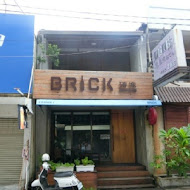 Brick 磚塊 Bar&Brunch