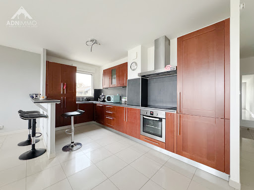 Apartment with terrace 2