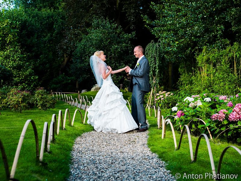 Photographe de mariage Anton Fatyanov (onanton). Photo du 10 octobre 2013