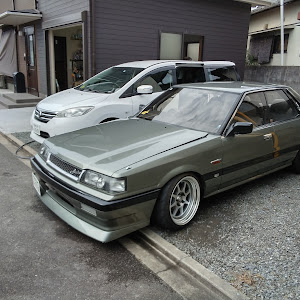 スカイライン HR31