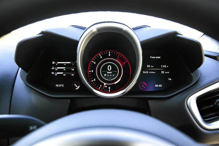 The tachometer's importance in mainstream cars has diminished to the point that it now belongs in history.