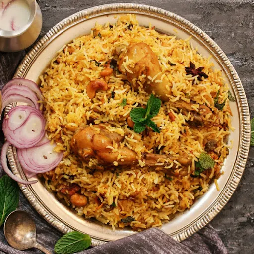 Hyderabadi Chicken Biryani (Boneless)