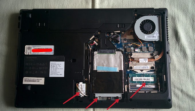 Lenovo G570の分解作業