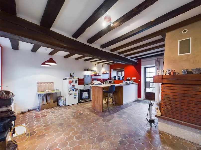 Vente maison 4 pièces 114 m² à Saint-Brice (77160), 170 000 €