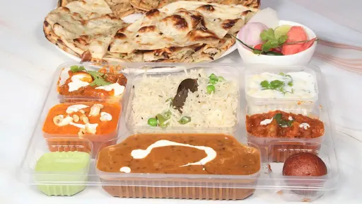 Paneer Do Pyaza Thali