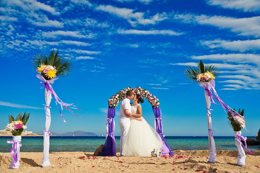 Photographe de mariage Yuliya Karrara (yuliyacarrara). Photo du 25 février 2015