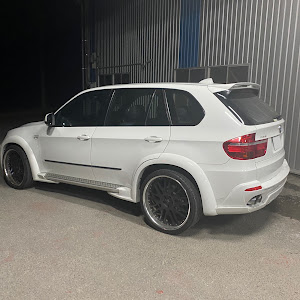 X5