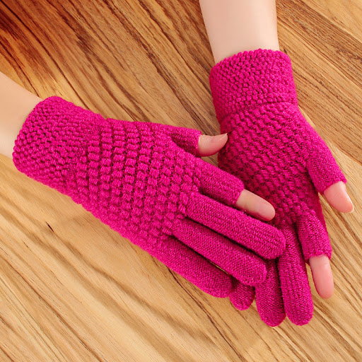 Title 10, Thickened Fleece Winter Riding Gloves provide w...