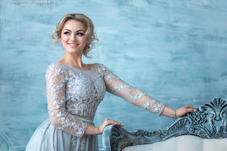 婚礼摄影师Petr Mikhayluca（peterfilm）。2018 6月17日的照片