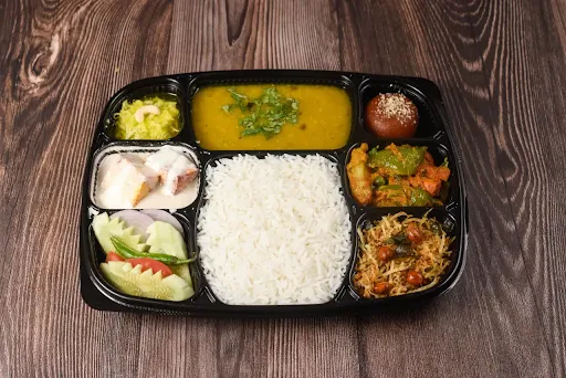 Veg Special Thali