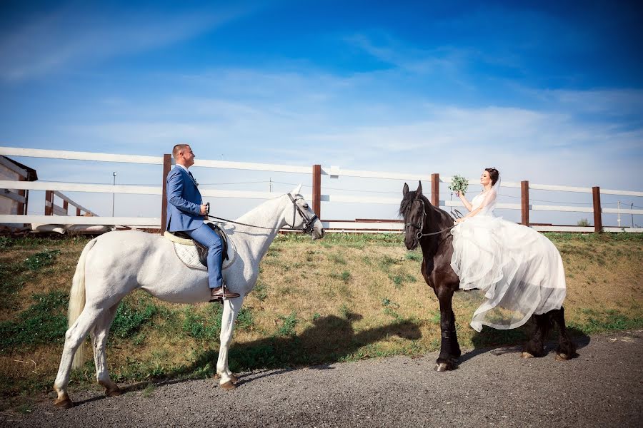 Wedding photographer Yuliya Pravdolyubova (julianapravda). Photo of 21 October 2018