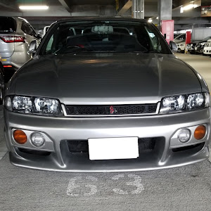 スカイライン R33