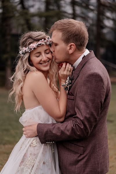 Nhiếp ảnh gia ảnh cưới Kseniya Timchenko (ksutim). Ảnh của 30 tháng 11 2020