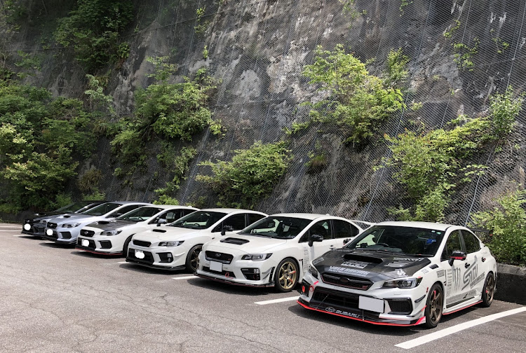 WRX STIの茶臼山高原・ツーリングオフに関するカスタム事例の投稿画像3枚目