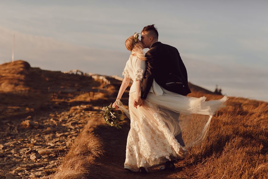 Wedding photographer Marcin Głuszek (bialaramka). Photo of 19 November 2018