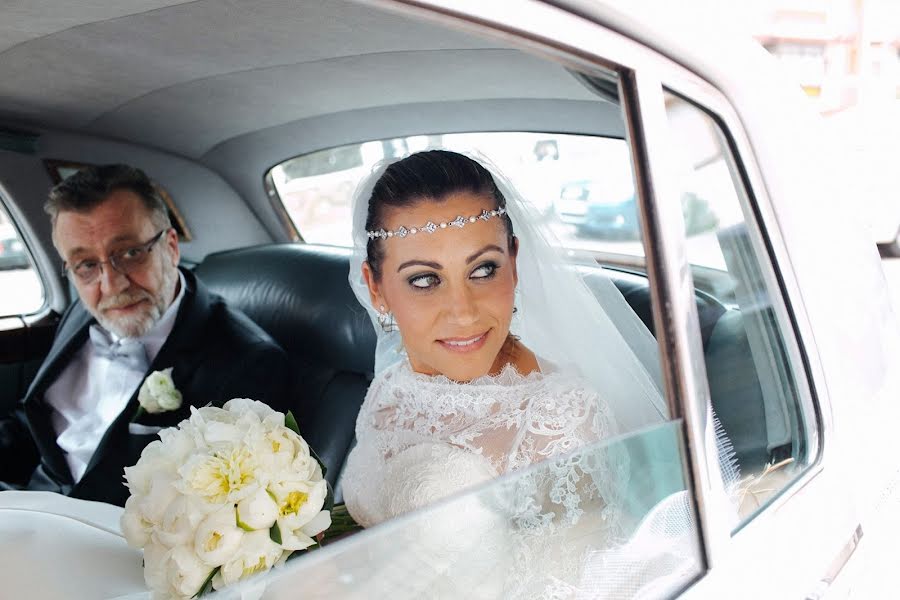 Fotógrafo de casamento Stefi Leonardi (basilicostudio). Foto de 23 de maio 2019