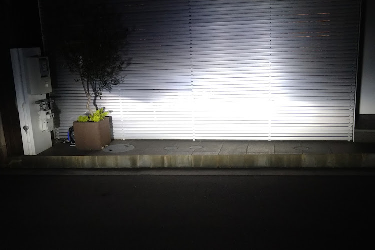 ジムニーのH4 LED・マイルドスピード・夜間楽しみ・サンダーバードに関するカスタム事例の投稿画像8枚目