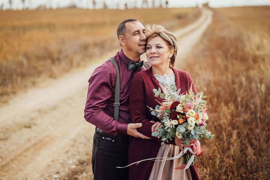 Wedding photographer Lyubov Kirillova (lyubovk). Photo of 9 November 2017