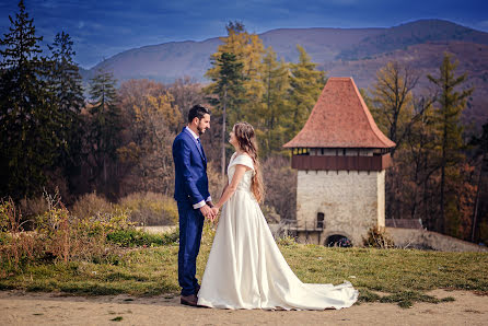 Wedding photographer Sabin Florin (sabinfotograf). Photo of 10 December 2022