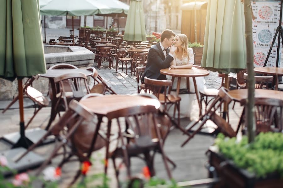 Wedding photographer Aleksandr Rostov (alexrostov). Photo of 4 December 2019