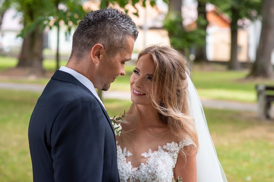 Fotografo di matrimoni Oleksandr Dikhtiar (weddingtrip). Foto del 24 giugno 2023