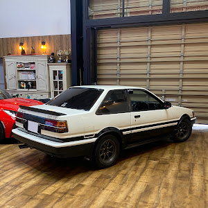 カローラレビン AE86