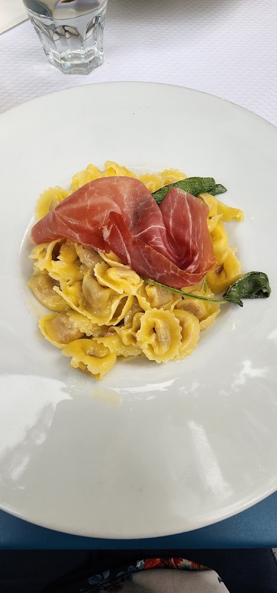 Ravioli with Parma ham