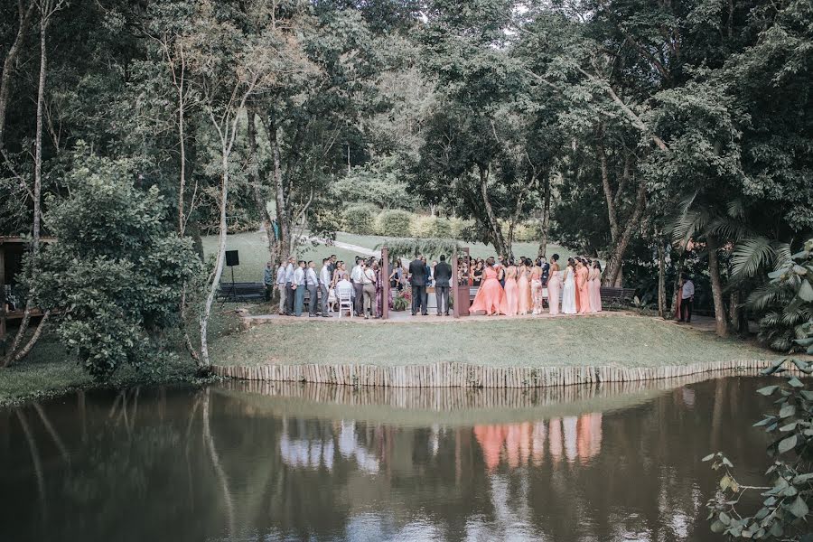 Fotógrafo de bodas Lya Roc (lyarocher). Foto del 28 de marzo 2020