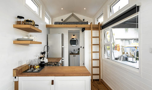 Tiny House Revolution: Honey, I Shrunk The House