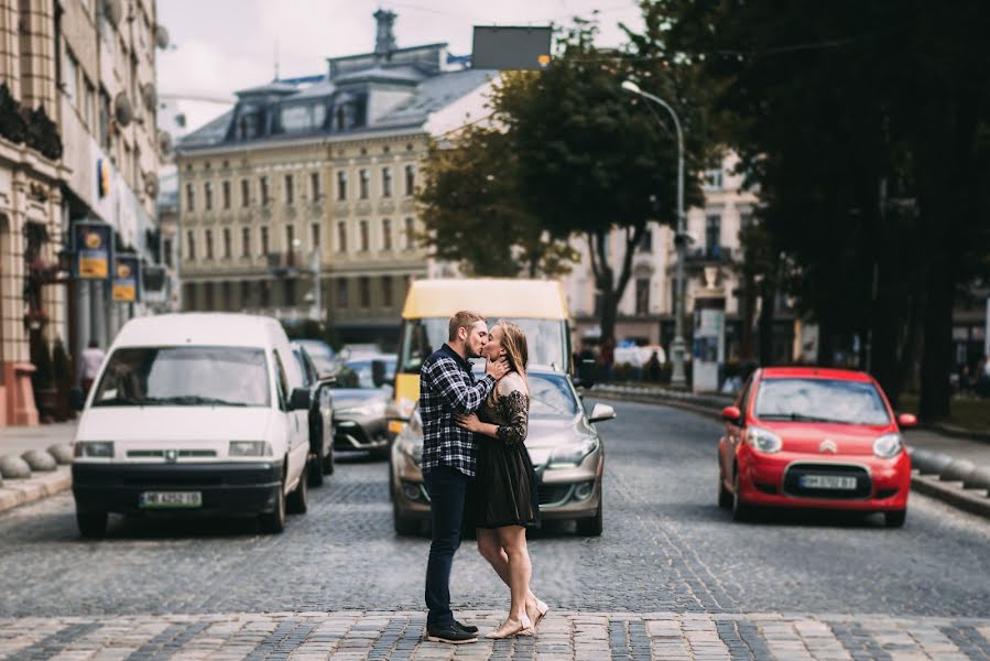 Свадебный фотограф Ростислав Пічний (pichnyi). Фотография от 7 марта 2020