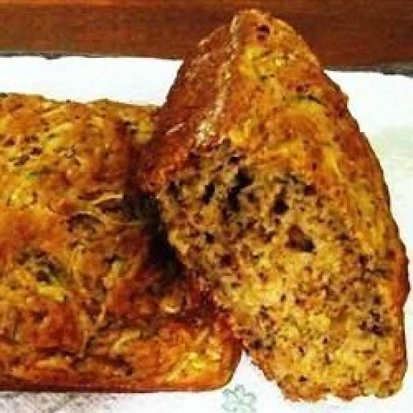 Pineapple Zucchini Bread Recipe_image