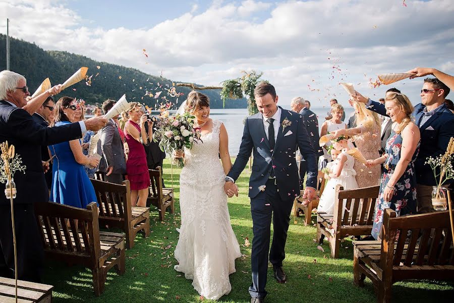 Wedding photographer Toni Larsen (tonilarsen). Photo of 19 July 2018