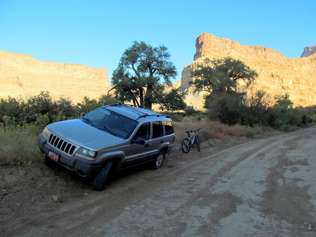 Parking spot near the takeout