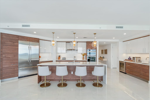 Apartment with pool 2