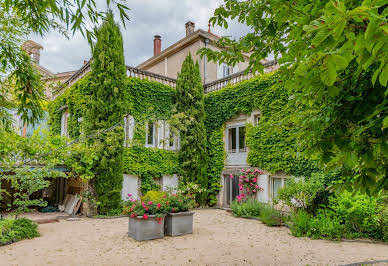 Maison avec piscine 3