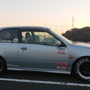 スターレット