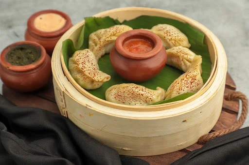 Chicken Chatpata Momos