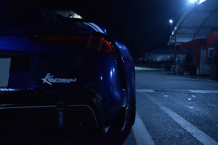 スープラの洗車・カメ活📷・いつもイイネ&コメントありがとうございます🙇‍♂️・補強パーツ・ナンバーオフセットに関するカスタム事例の投稿画像2枚目