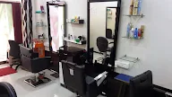 Gliitz Hair N Beauty Salon photo 1