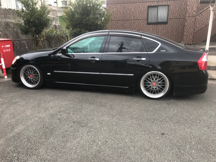フーガの納車から現在までの愛車・DIYに関するカスタム事例の投稿画像3枚目