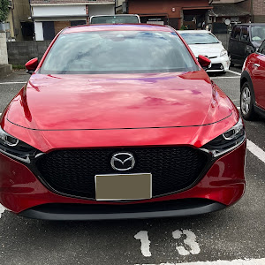 MAZDA3