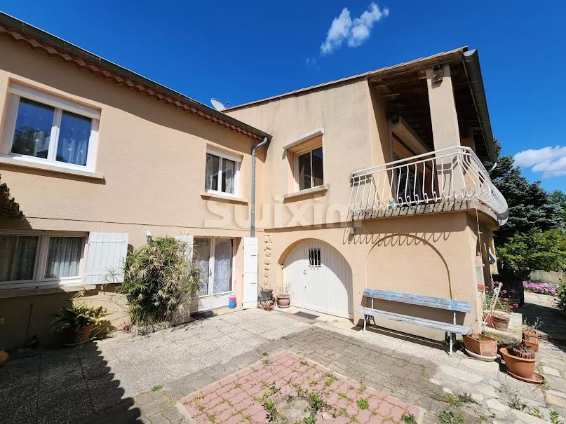 Vente maison 7 pièces 162 m² à Valreas (84600), 298 000 €