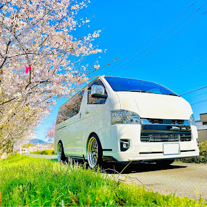 ハイエースバン GDH206V