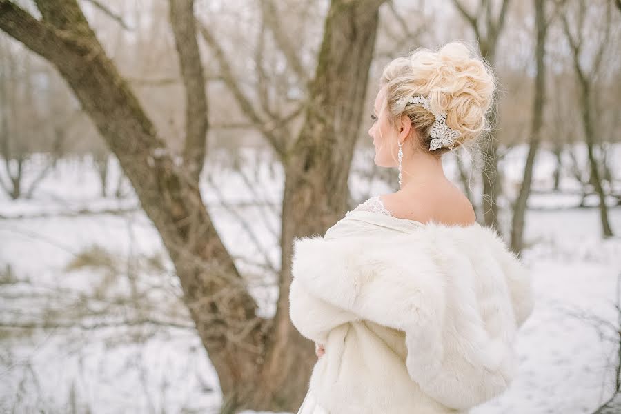 Fotografo di matrimoni Alena Gorshkova (agora). Foto del 19 gennaio 2017