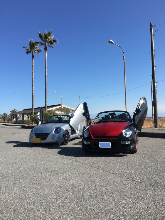 コペンのコペンのある風景・コペンl880k・コペンのある生活・友人に感謝・友人の車と並べたに関するカスタム事例の投稿画像2枚目