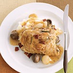 Slow-Cooker Recipe: Chicken with Bacon, Mushrooms, and Onions was pinched from <a href="http://www.myrecipes.com/recipe/slow-cooker-recipe-chicken-with-bacon-mushrooms-onions-10000000614073/" target="_blank">www.myrecipes.com.</a>