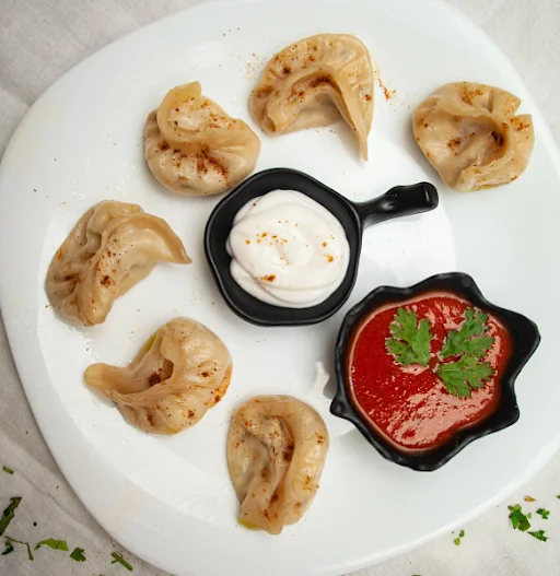 Paneer Steamed Momos [8 Pcs]