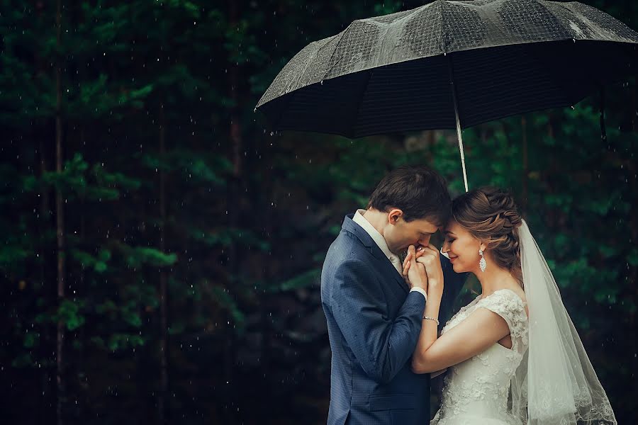 Fotografo di matrimoni Anton Korobkov (untone). Foto del 17 aprile 2019